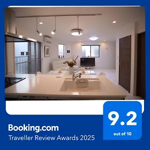 Qiqi House まるごと新築一軒家宿 Spacious New Home, 8 Guests, Easy Airport & Access アパート